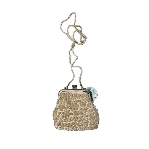 NWT FAUX PEARL PURSE - Picture 1 of 3